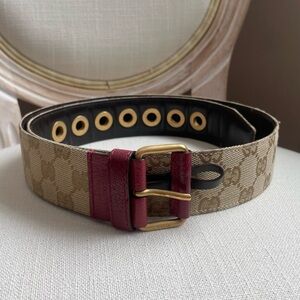 GUCCI dark pink leather and brown/beige GG canvas belt